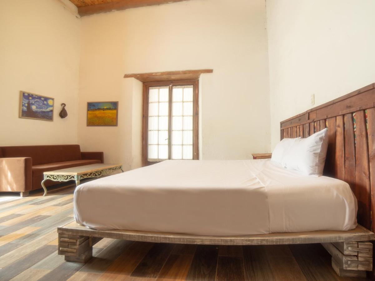 Hacienda Tzintzimeo Hotel มอเรเลีย ภายนอก รูปภาพ